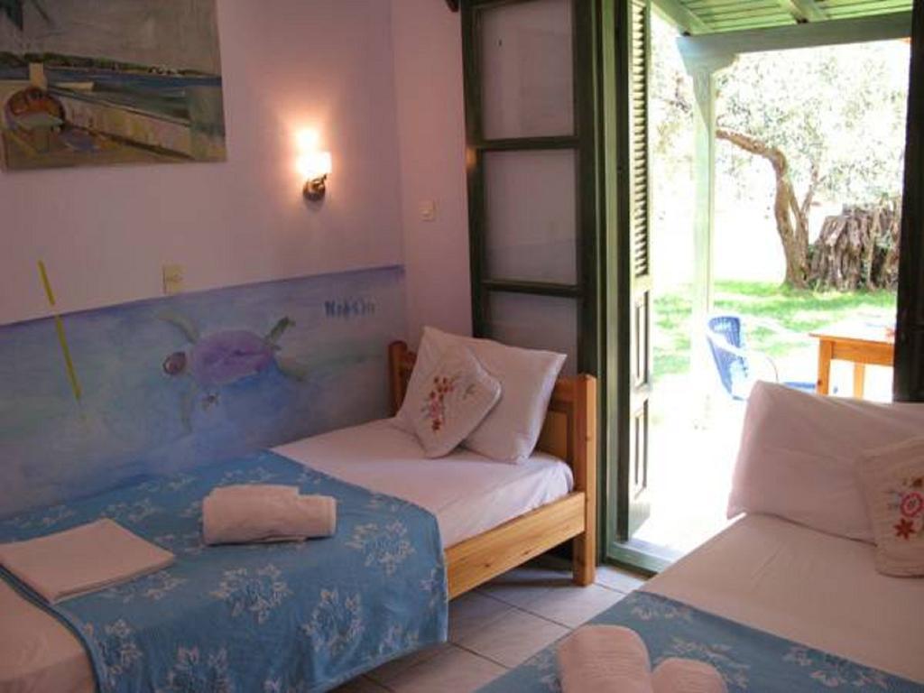 Mairi Lina Studios Kala Nera Habitación foto